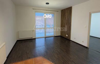 DIRECTREAL|Prenájom 2-izbového bytu – centrum Dunajskej Stredy | 600 €/mes. vrátane réžie