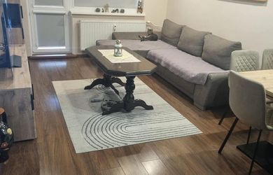 Svetlý 3-izbový byt po rekonštrukcii s klimatizáciou a balkónom na predaj