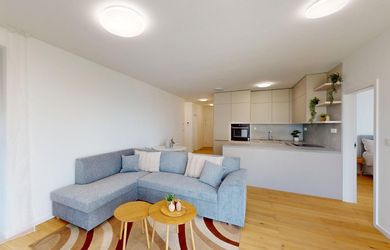 DROTÁRSKA 15 I Veľký 5-izbový byt s dvomi balkónmi