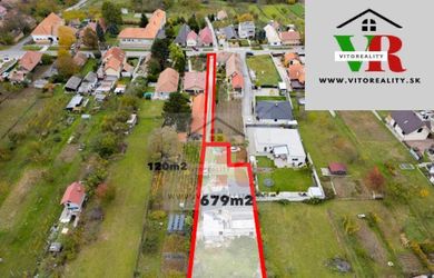 RODINNÝ DOM V TICHEJ ULIČKE ČASŤ NITRY JANÍKOVCE. POZEMOK MÁ ROZLOHU 679M2