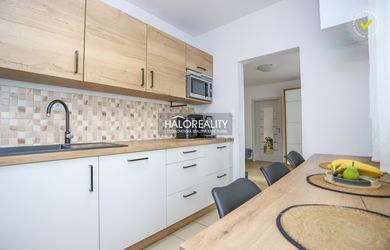 HALO reality - Predaj, dvojizbový byt Považská Bystrica, Lánska - EXKLUZÍVNE HALO REALITY