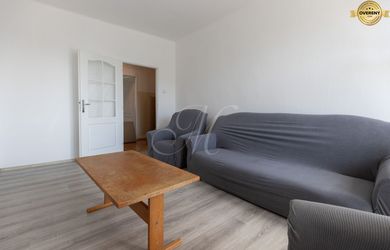 METROPOLITAN │Priestranný 3i byt s balkónom, Ostredky