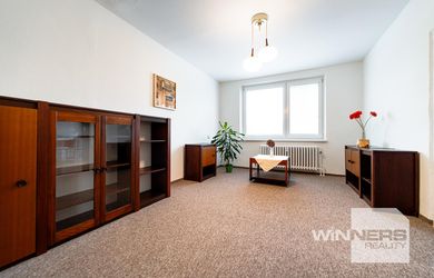 Prenájom - 2 izbový byt, čiastočná  rekonštrukcia, čiastočne zariadený, M. Benku, Prešov-Sekčov