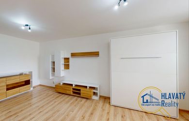 Kompletne zrekonštruovaný 2-izbový byt na prenájom v skvelej lokalite Šale – Horná ulica