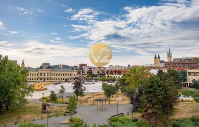Na PRENÁJOM - 3 izbový byt pod hradom, terasa, parkovacie miesto