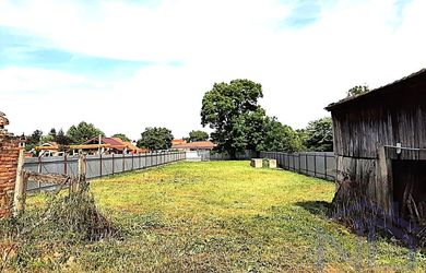 Rodinný dom a stavebný pozemok, výmera 1944 m2, Vysoká pri Morave