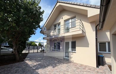 NA PREDAJ 7 IZBOVÝ RODINNÝ DOM NITRA - CHRENOVÁ
