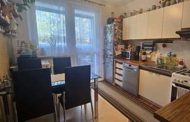 Na predaj - Slnečný a priestranný 4-izbový byt (78,32 m²) v objatí zelene – Devínska Nová Ves