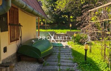 Exkluzívna ponuka: Celoročná chata priamo pri Ružíne