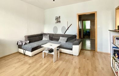 3-izbový byt na prenájom, lokalita-Záturčie