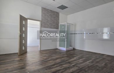 HALO reality - Prenájom, klimatizovaný prevádzkový priestor v centre mesta - Sládkovičovo
