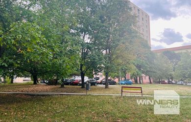 Na predaj 3,5-izbový s loggiou, 74,20 m2, pôvodný stav, Račianska ulica, Brati-slava-Nové Mesto