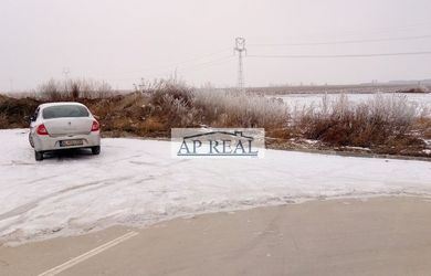 2005m2 Štvrtok na Ostrove stavebný pozemok