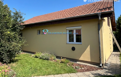 Predaj 3-izbového rodinného domu v obci Okoč – 88500 €
