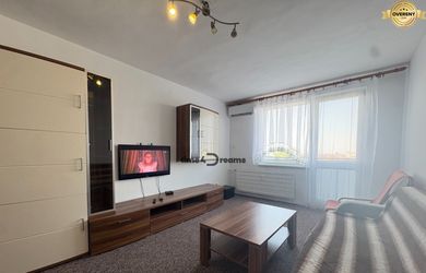 Na prenájom: Klimatizovaný 2 izb.byt + šatník + pivnica