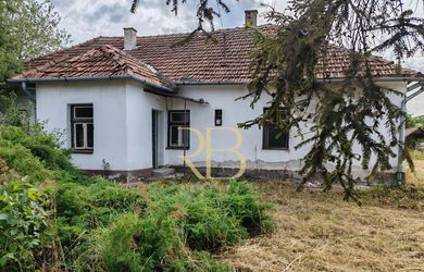 MAĎARSKO_ Poľovnícka usadlosť _ pozemok 4584 m2_ BÜDÖSKÚTPUSZTA