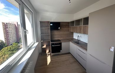 2-izb. byt, Galbavého, Dúbravka, kompletná rekonštrukcia