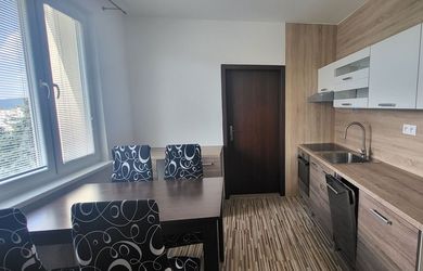 Na prenájom 3 izbový byt Nitra Škultétyho