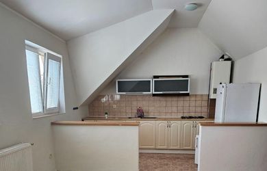 Areté real- prenájom 2-izbového bytu v blízkosti centra mesta Pezinka