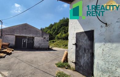 Areál družstva v obci Nesluša- jedinečná investičná príležitosť