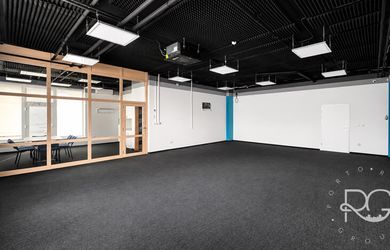 MODERNÝ NEBYTOVÝ PRIESTOR 93 m² + 3 PARKOVACIE MIESTA | ANTOLSKÁ, PETRŽALKA