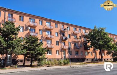 RADO | 3,5-izb. byt 82 m2 | Drieňová ul.Štrkovec | komplet rek.