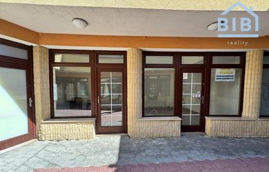 PRENÁJOM Kancelárske priestory, Piešťany - centrum